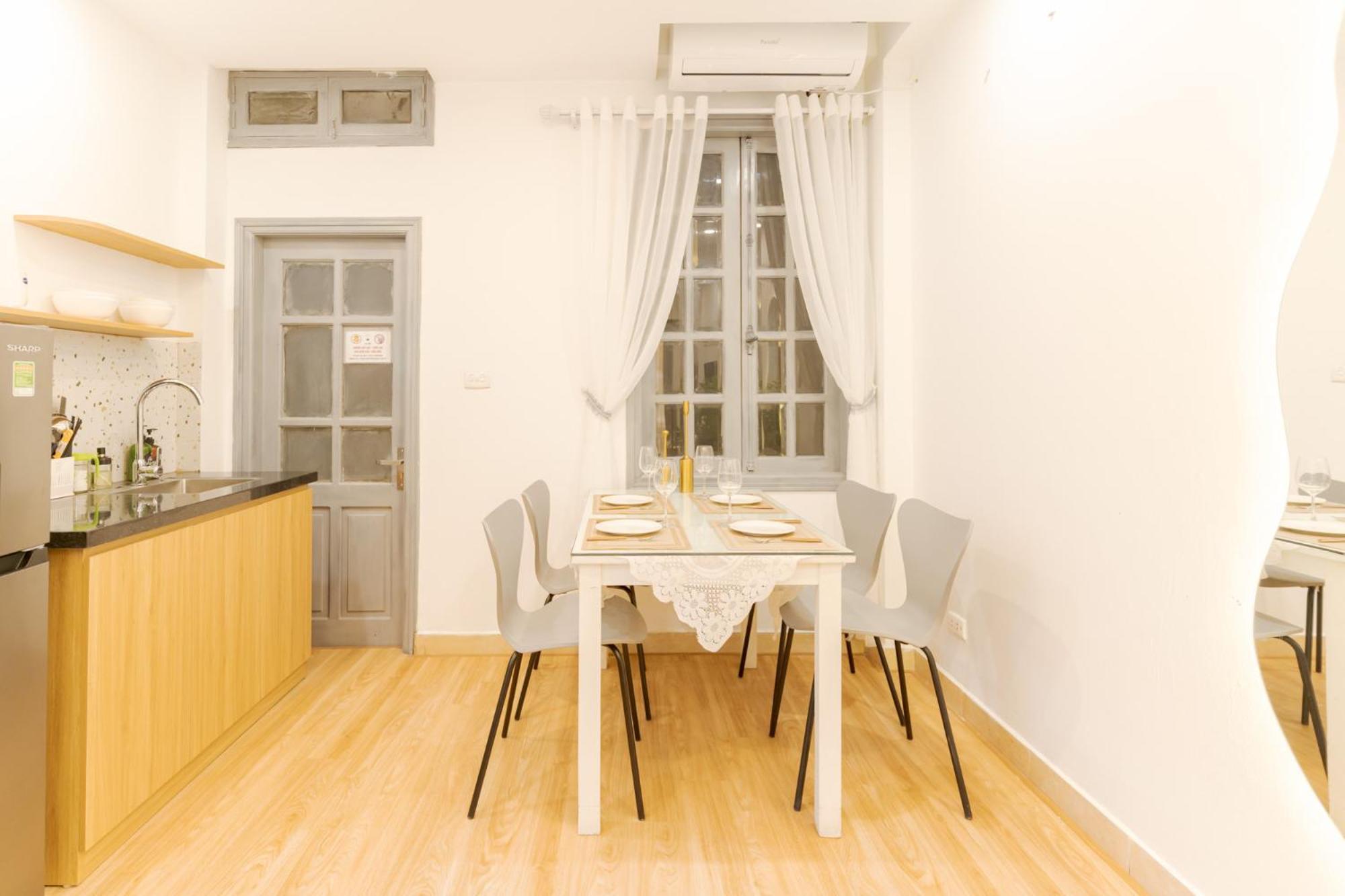 Lahomestay Truc Bach Hanoi Esterno foto